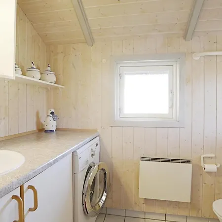 Nyaraló Lovely In Nexo With Kitchen Snogebæk